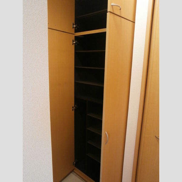 アイランド・F 収納