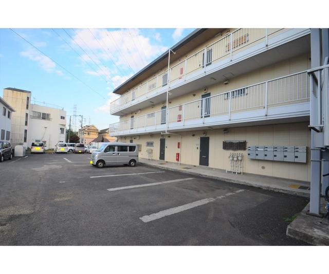 エステートピア大倉 エントランス