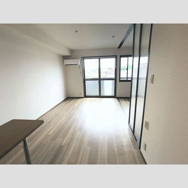 セジュール多摩境 リビング