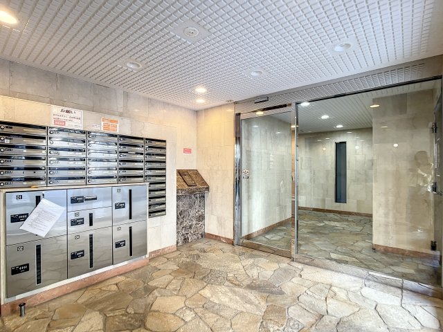 ヴェルステージ神田 エントランス