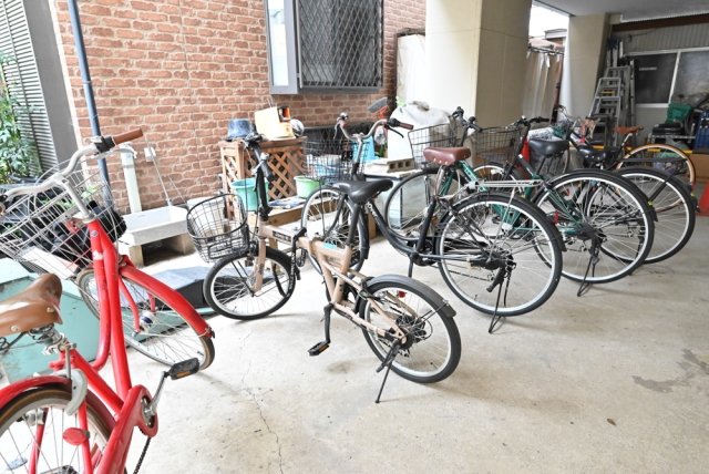 トヨハイツ3階 駐輪場