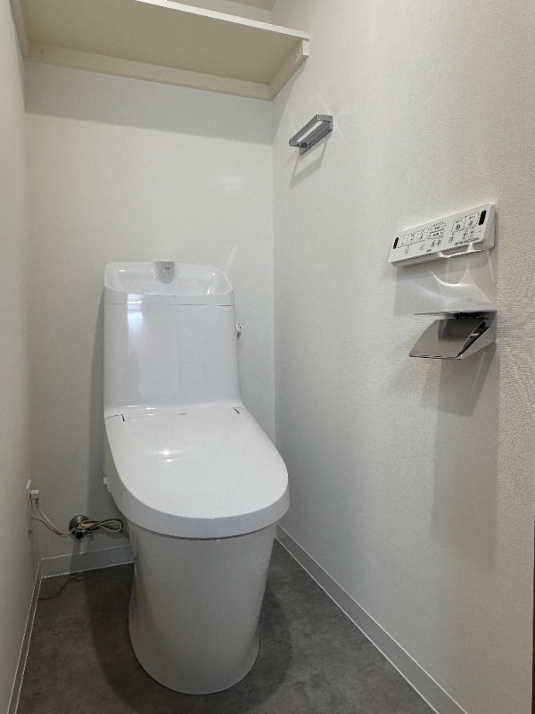 THE PALMS MUSE 新江古田2階 トイレ