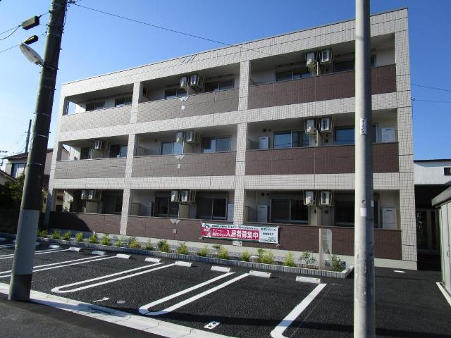 クリンゲル　バウム　カー 外観写真（昼）