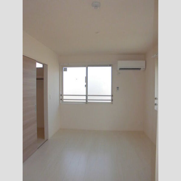 ヴィレッジ グリニッジ　Ⅲ203号室 洋室