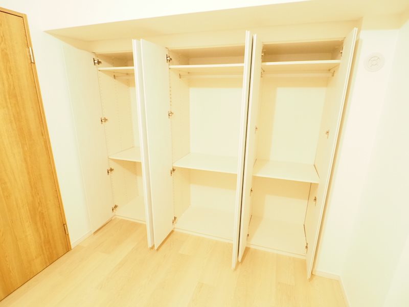 レジディア文京音羽1階 収納
