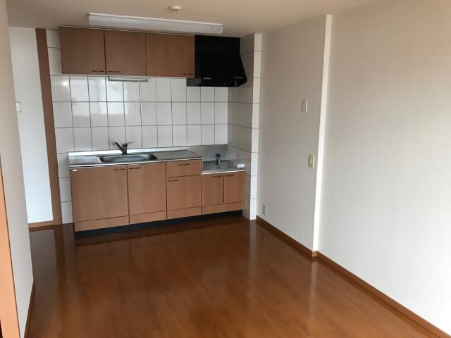 コンフォースさくら203号室 リビング