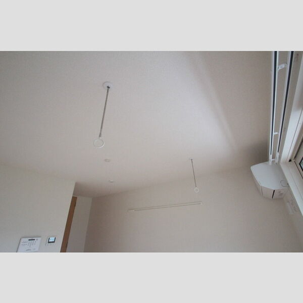 ルピナ 室内物干しが付いています!