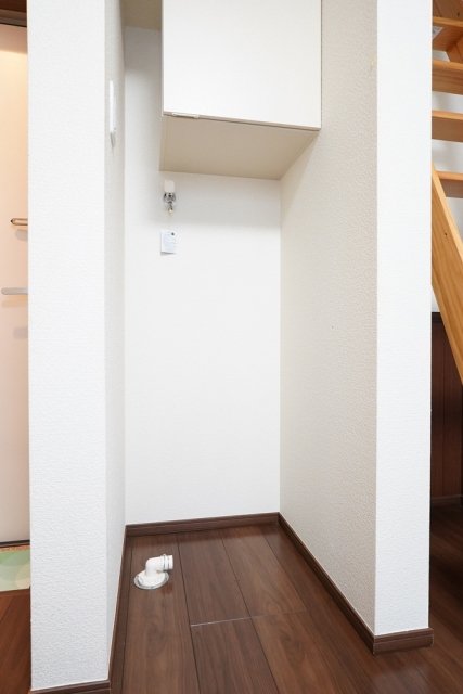 ＲＡＹ　ＨＯＵＳＥ 室内洗濯機置場