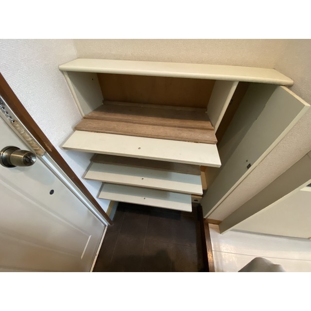 シャトーロマネ104号室 内観