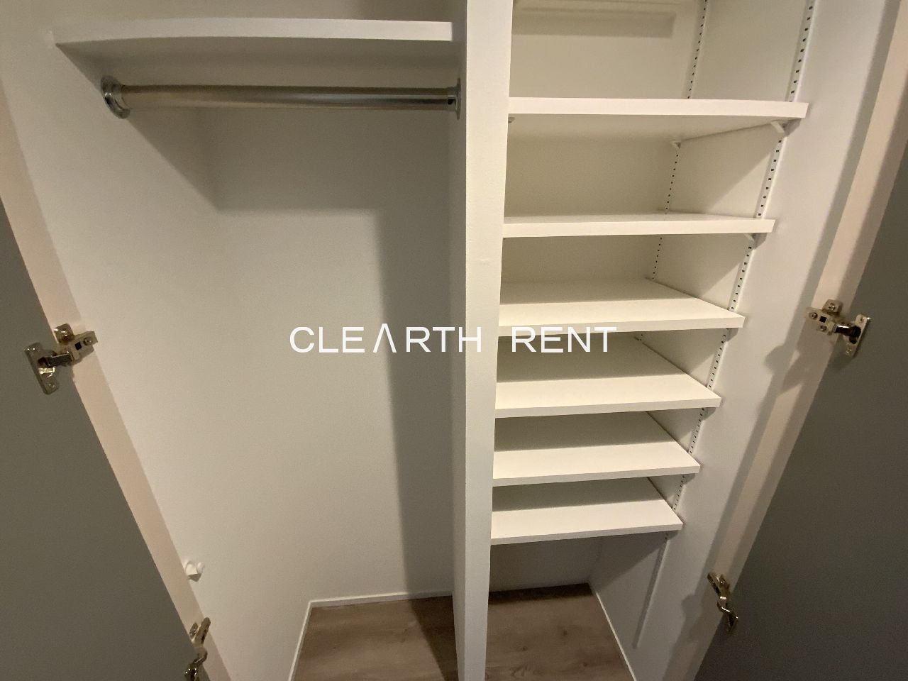 ＧＲＡＮ ＰＡＳＥＯ 島津山Ｅａｓｔ2階 クローゼット