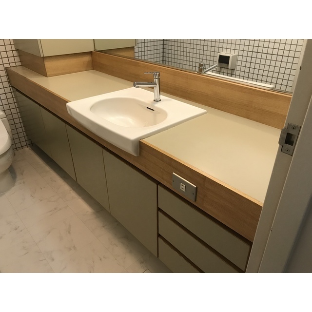 ポートタワー山下町 内観