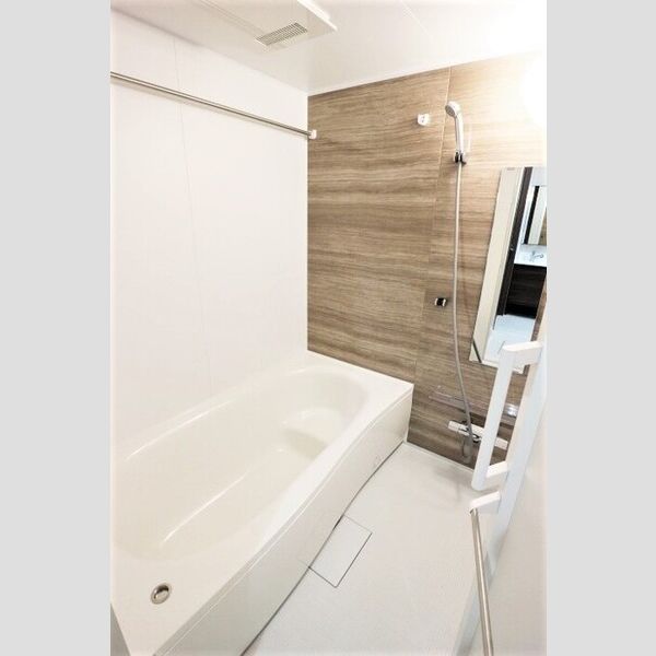 ルガーセグーロ　LugarSeguro205号室 バスルーム