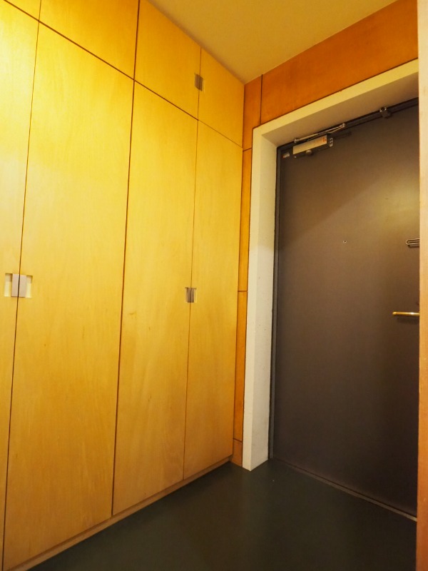 NTPRレジデンス下馬1階 玄関