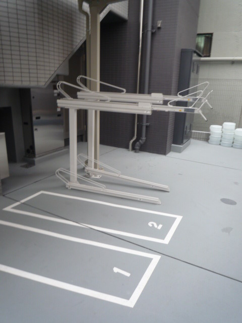 ガーラ・シティ王子 駐車場