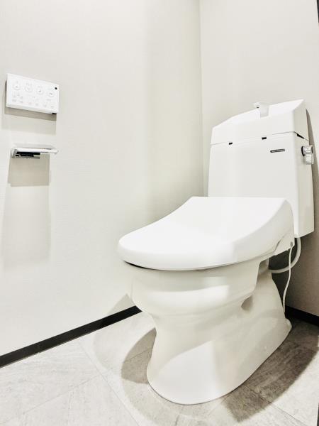 コンポジット早稲田鶴巻町4階 トイレ