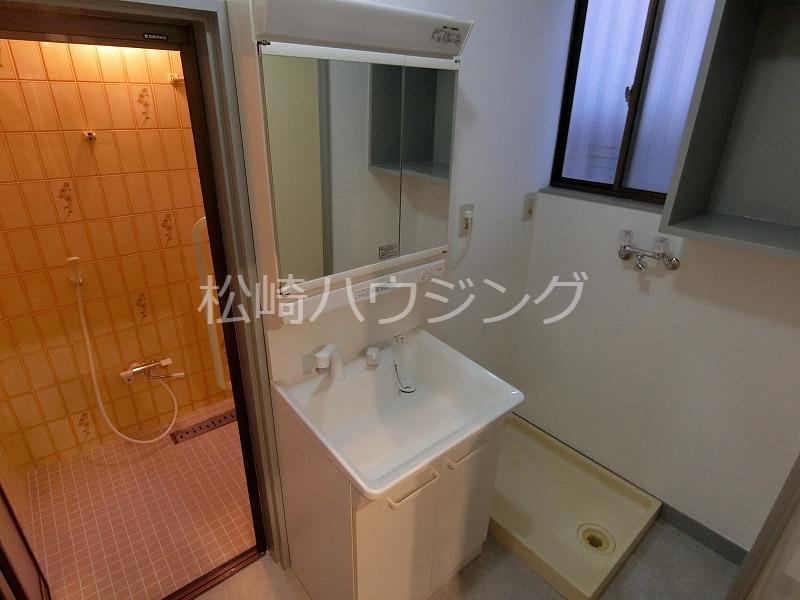 上高田1丁目9戸建 洗面