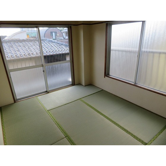 クローバーハイツ0201号室 和室