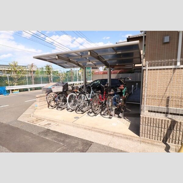 Maison du Soleil101号室 自転車駐輪場(台数制限有)