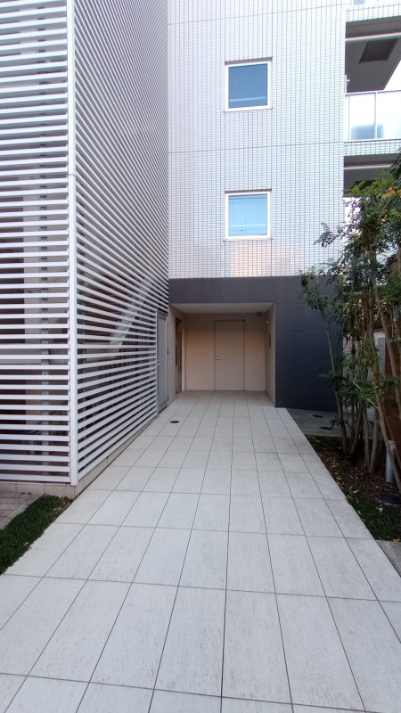 ディアレイシャス三軒茶屋 エントランス