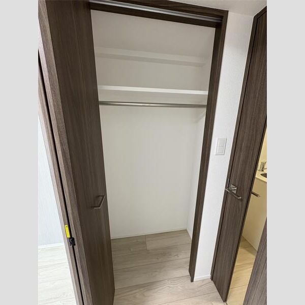 MAXIV横浜吉野町TRE204号室 玄関