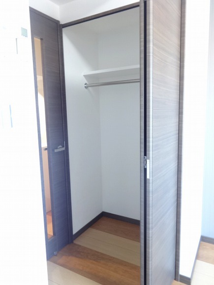 クレヴァンス川崎鹿島田703号室 収納