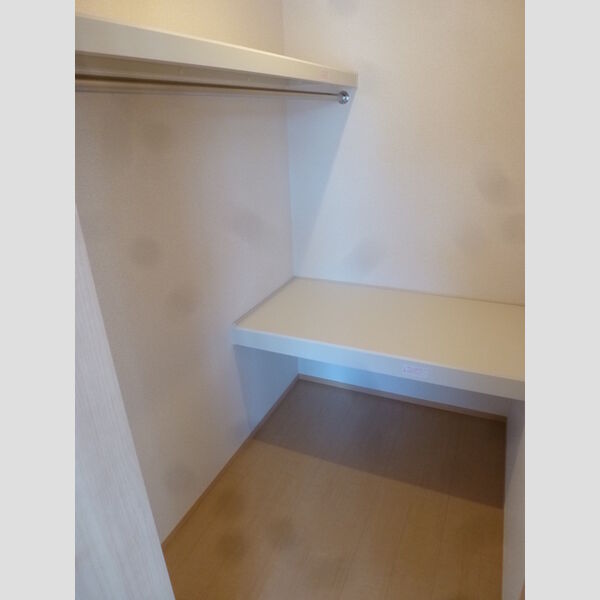 Briller(ブリエ)102号室 収納