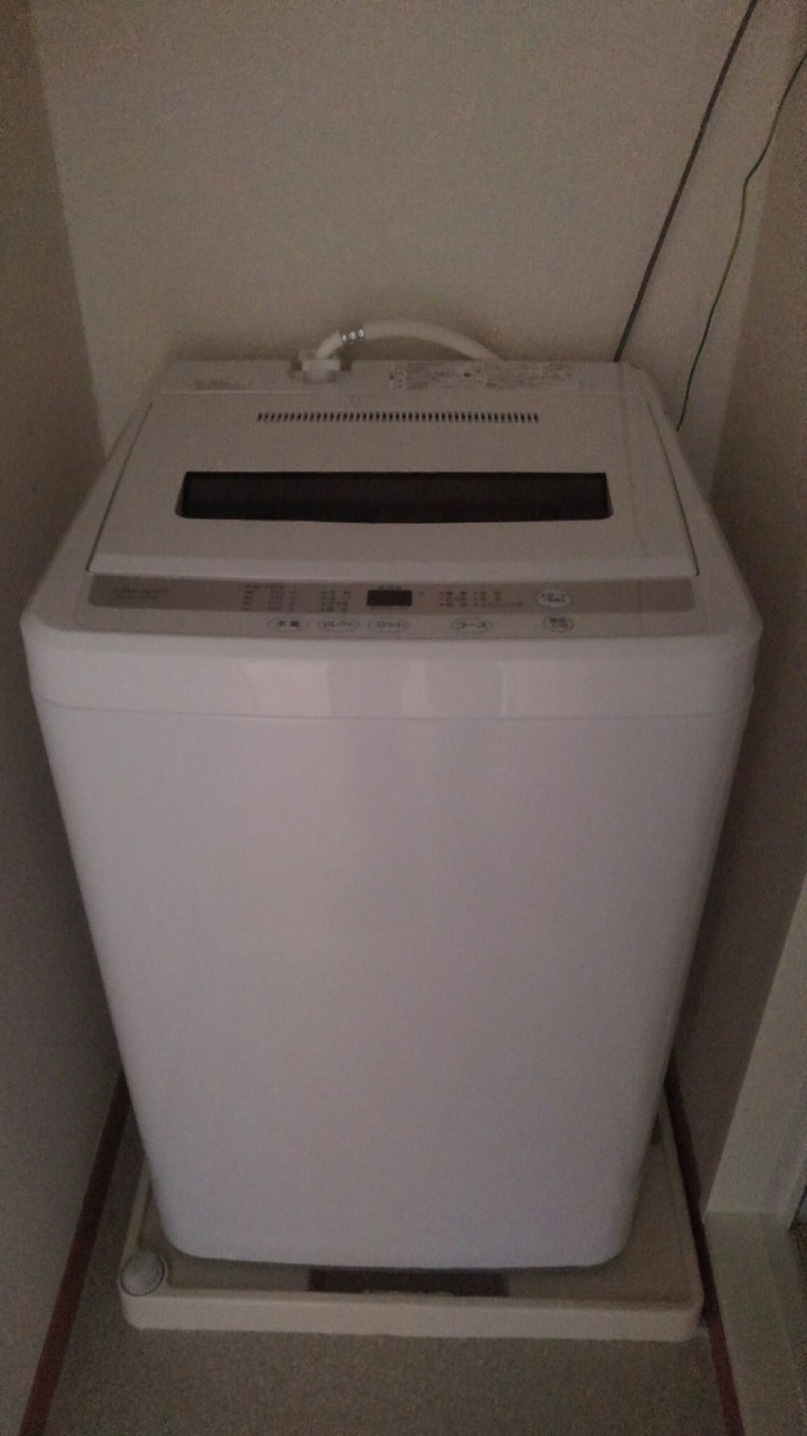 レオパレスＲｙｏｕ202号室 洗濯機になります。