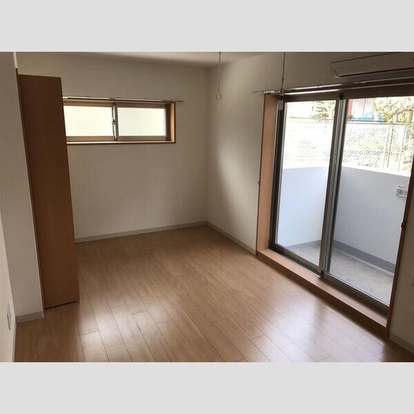 S-FORT船橋海神East301号室 玄関