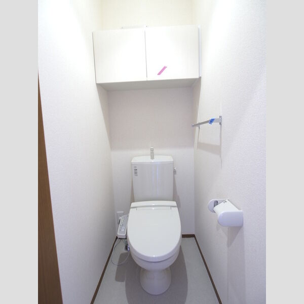 BRYANT PARK　D203号室 温水洗浄便座