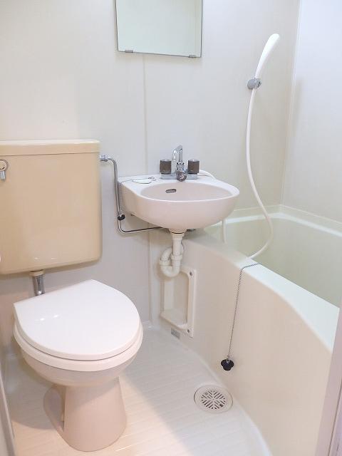 ビューパレス新柏Ａ棟(E-096) バス