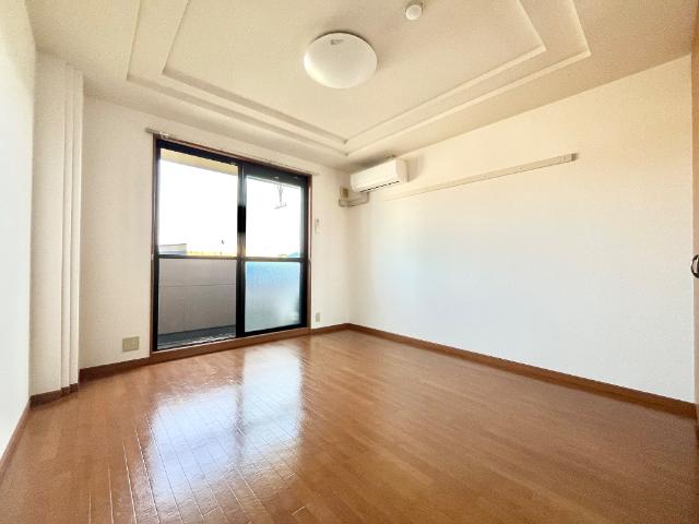 コンフォース・Ｓ 洋室