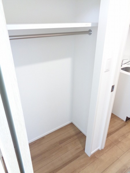 ＡＺＥＳＴ立石Ⅱ204号室 収納