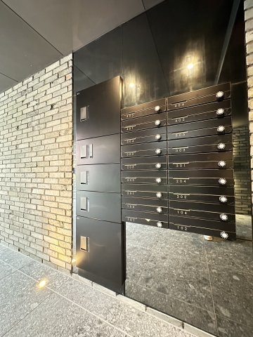 ＧＲＡＮ ＰＡＳＥＯ 自由が丘奥沢2階 おしゃれなエントランス