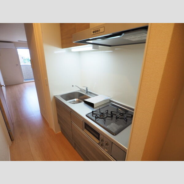 コンフォート新治 2口、グリル付システムキッチン