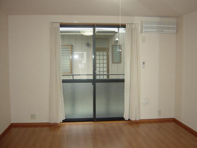 エクセルハイツ高村 洋室