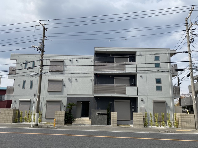 アミスタ湘南0302号室 外観は落ち着いています