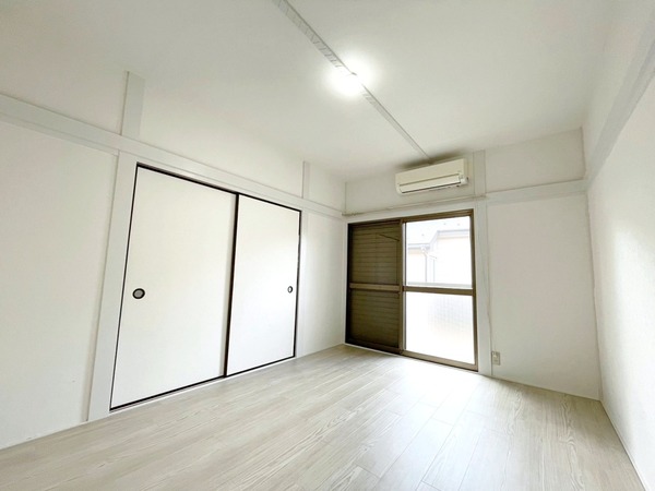 新葉ラピス北小金202号室 リビング