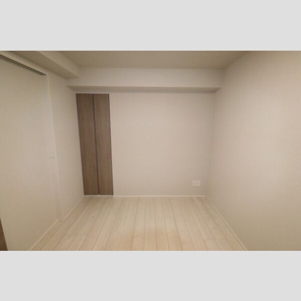 サンジョイアゼロ406号室 洋室5.2帖