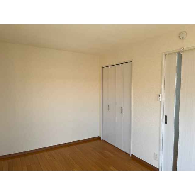 第三ハヤブサマンション リビング