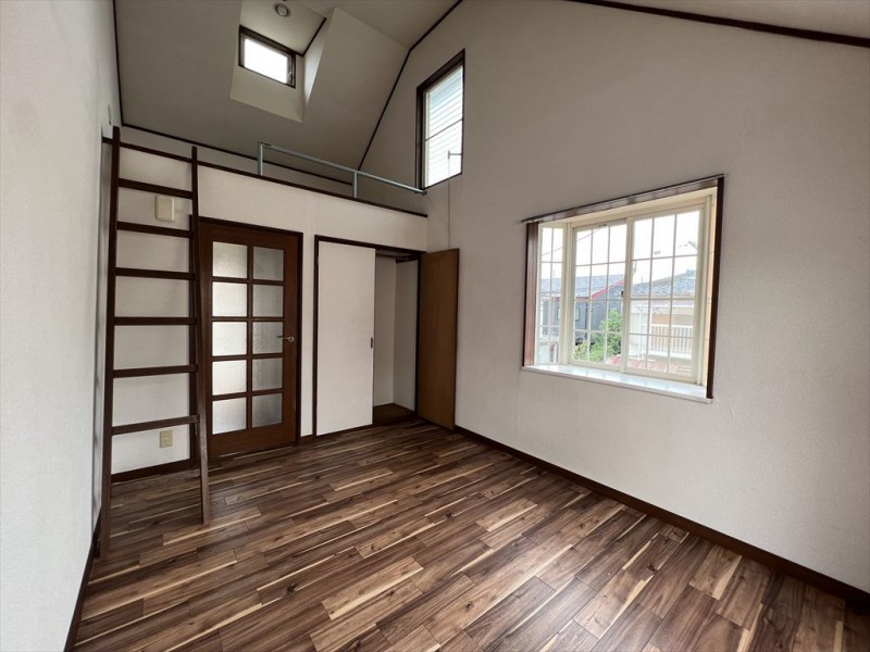 ハイツ霞ヶ関 リビング