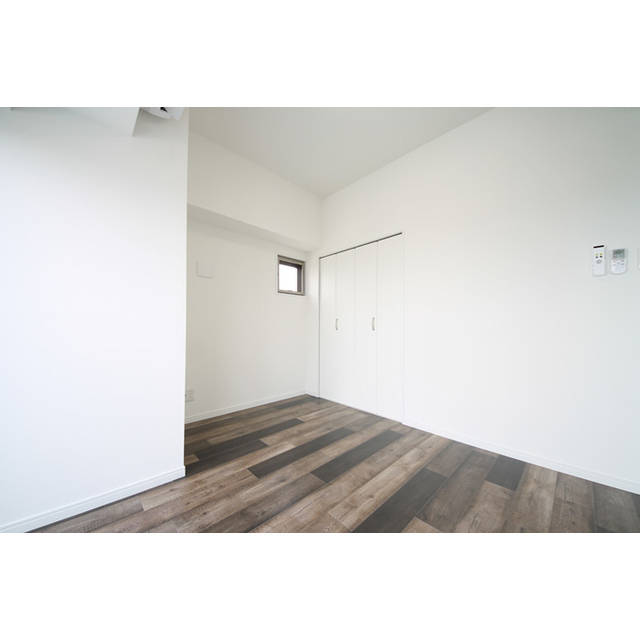 グランパーク東京EAST1203号室 内観