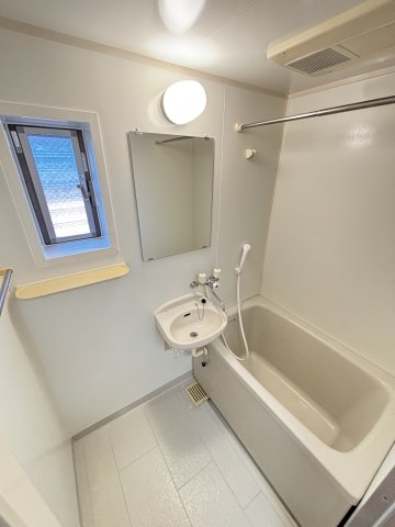 グランリッツ府中小柳町0201号室 お風呂