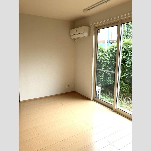 ガーデンハウス　C102号室 洋室