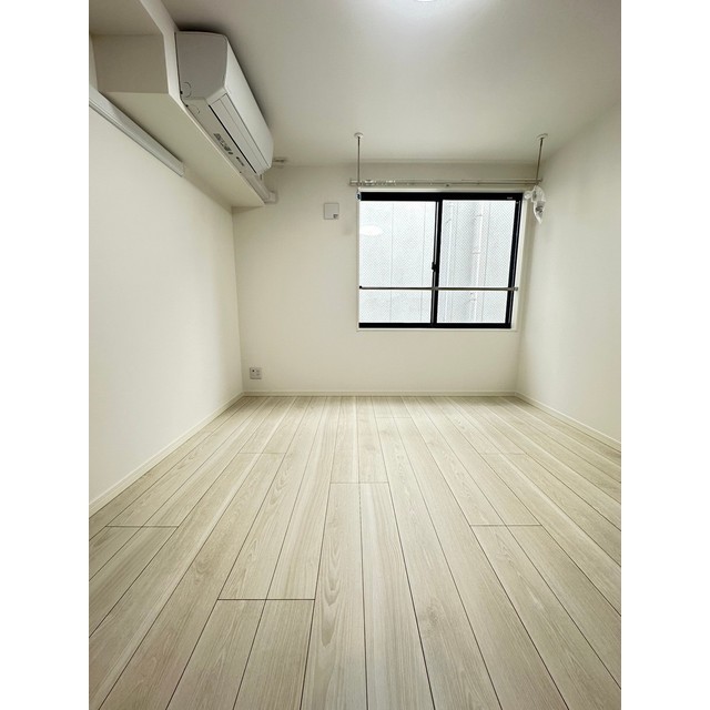 エクセラン西尾久East303号室 内観