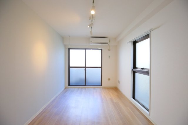 メゾン・ド・プルミエール204号室 同建物別部屋の参考画像