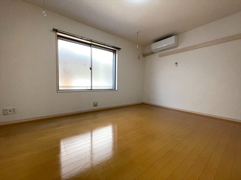 クレドールⅢ1階 ↓参考：107号室