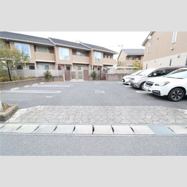 シエルツリー　Ⅰ 駐車場