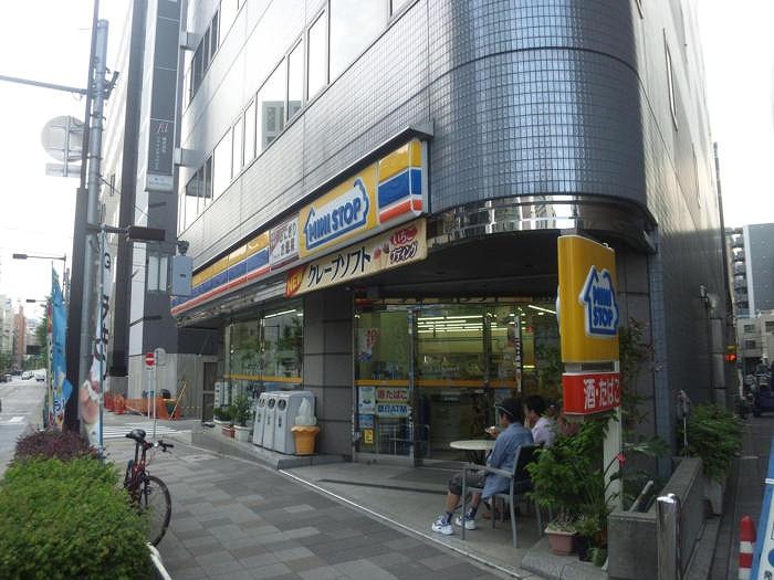 ステージグランデ茅場町 ミニストップ新川1丁目店