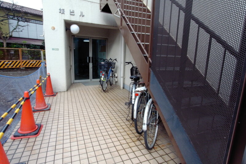 坂ビル2階 外観