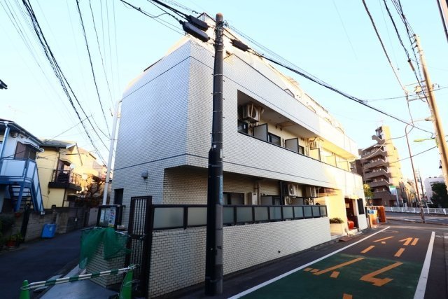 ライオンズマンション東北沢の外観画像